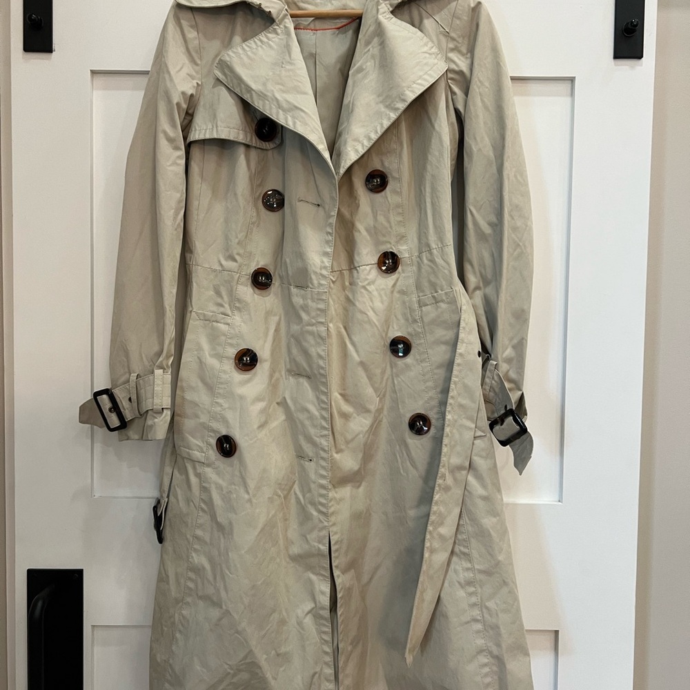Zara Beige Double-Breasted Trench Coat